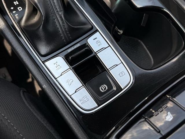 Photo of 2024 Silver Hyundai TUCSON