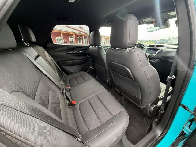 Photo of 2022 Blue Chevrolet Trailblazer