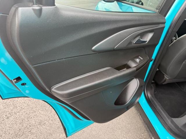 Photo of 2022 Blue Chevrolet Trailblazer