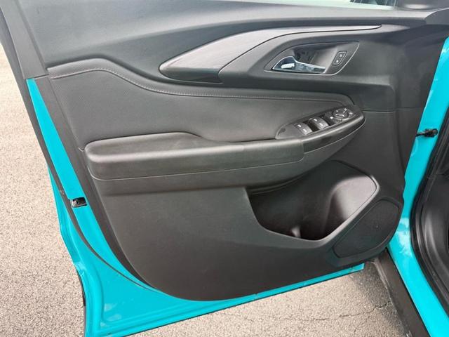 Photo of 2022 Blue Chevrolet Trailblazer