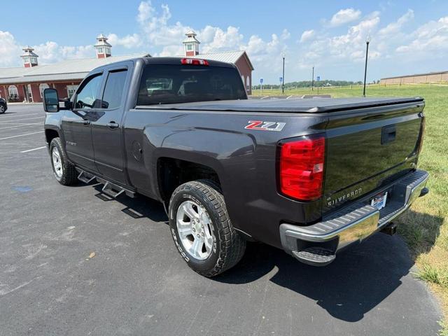Photo of 2015 Gray Chevrolet Silverado 1500
