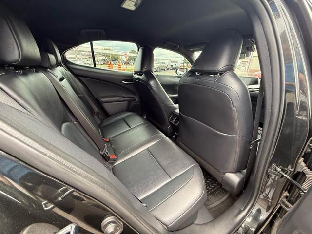 Photo of 2020 Black Lexus UX 250h
