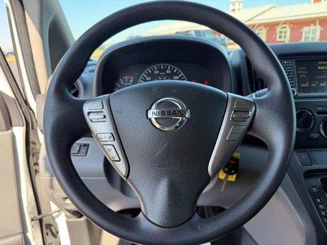 Photo of 2020 Cloud White Nissan NV200