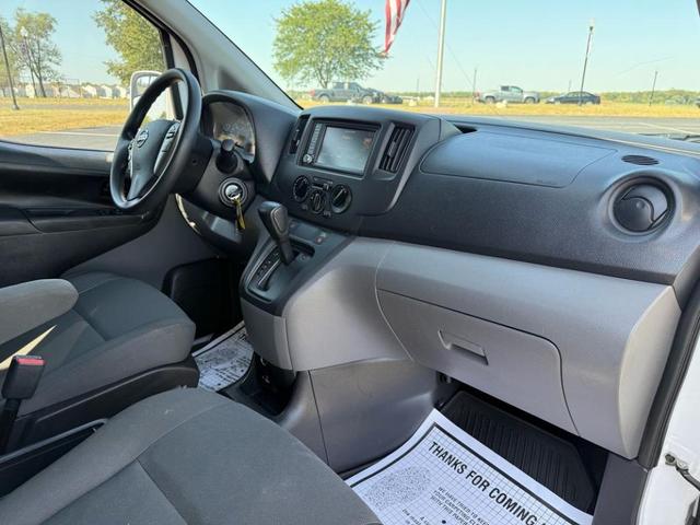 Photo of 2020 Cloud White Nissan NV200