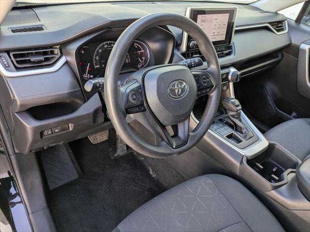 Photo of 2024 Midnight Black Metallic Toyota RAV4