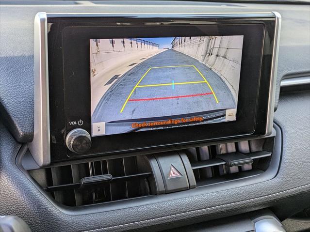 Photo of 2024 Midnight Black Metallic Toyota RAV4