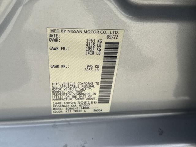 Photo of 2023 Brilliant Silver Metallic Nissan Altima