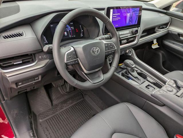 Photo of 2025 Ruby Flare Pearl Toyota Grand Highlander