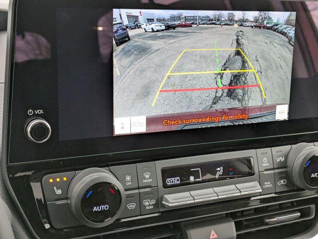 Photo of 2025 Ruby Flare Pearl Toyota Grand Highlander