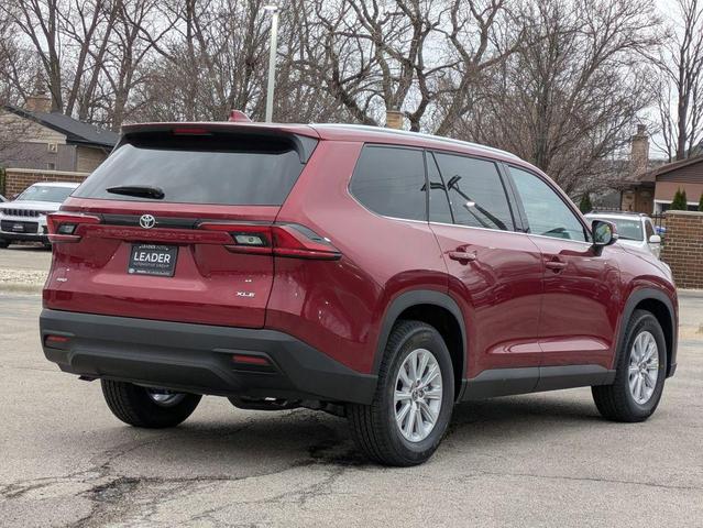 Photo of 2025 Ruby Flare Pearl Toyota Grand Highlander