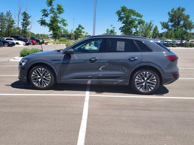 Photo of 2024 Gray Audi Q8 e-tron