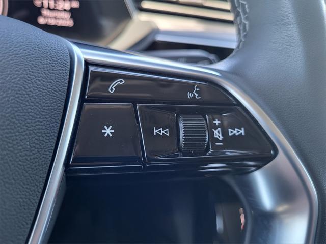 Photo of 2024 Gray Audi Q8 e-tron