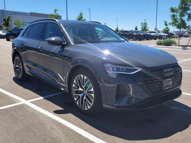 Photo of 2024 Gray Audi Q8 e-tron