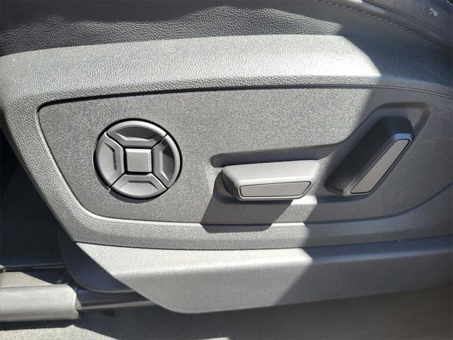Photo of 2024 Gray Audi Q8 e-tron