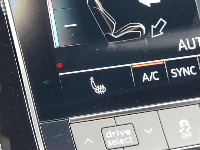 Photo of 2025 Mythos Black Metallic Audi Q7