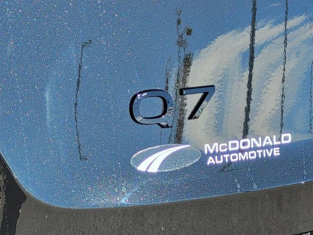 Photo of 2025 Mythos Black Metallic Audi Q7