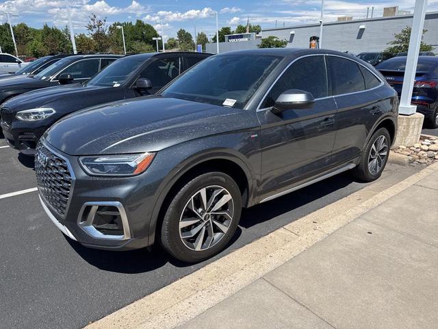 Photo of 2022 Daytona Gray Pearl Effect Audi Q5