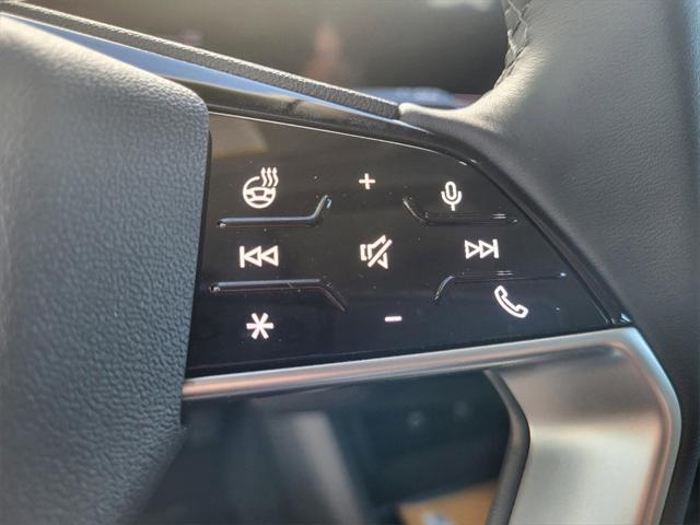 Photo of 2025 Glacier White Metallic Audi Q6 e-tron