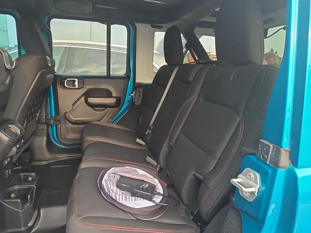Photo of 2020 Bikini Pearlcoat Jeep Wrangler Unlimited