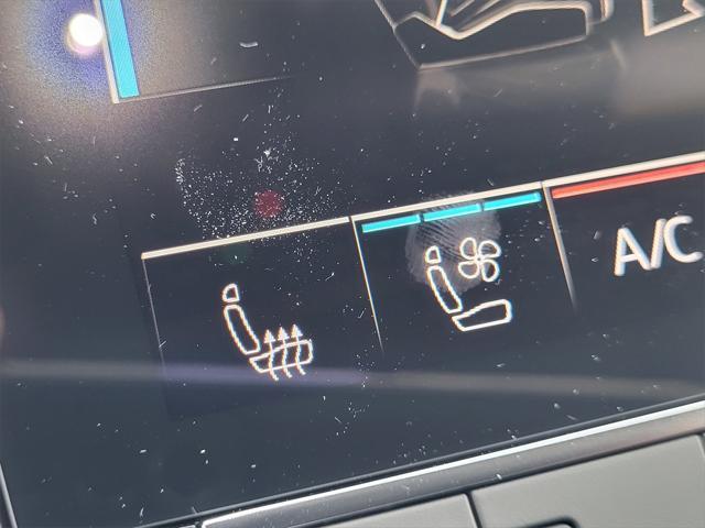 Photo of 2025 Samurai Gray Metallic Audi Q7