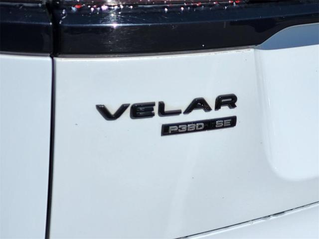 Photo of 2018 White Land Rover Range Rover Velar
