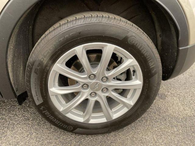 Photo of 2023 Latte Metallic Cadillac XT4