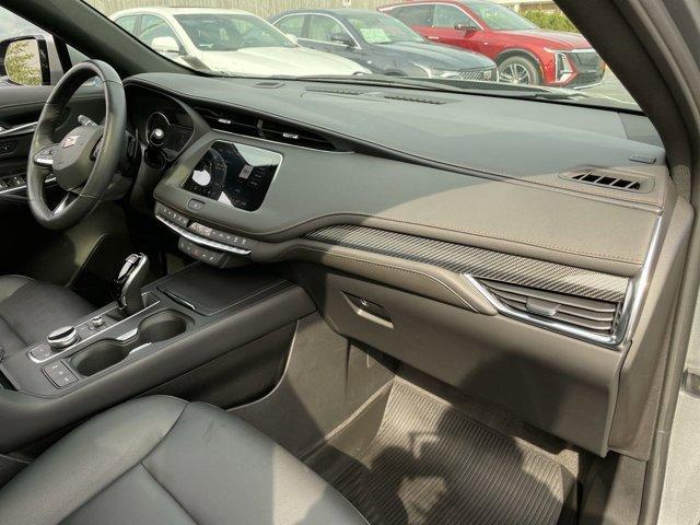 Photo of 2023 Silver Metallic Cadillac XT4