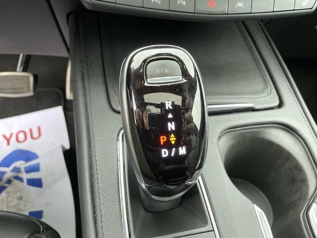 Photo of 2022 Stellar Black Metallic Cadillac XT4