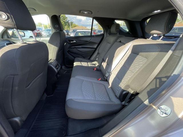 Photo of 2019 Sandy Ridge Metallic Chevrolet Equinox