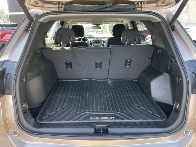 Photo of 2019 Sandy Ridge Metallic Chevrolet Equinox