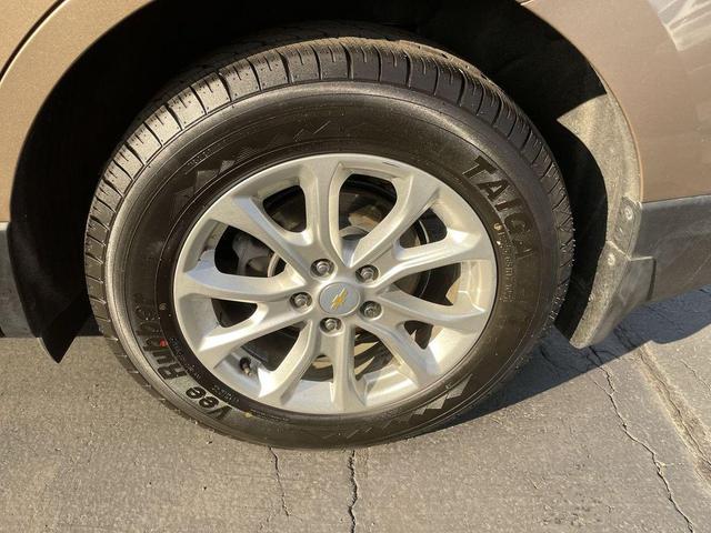 Photo of 2019 Sandy Ridge Metallic Chevrolet Equinox