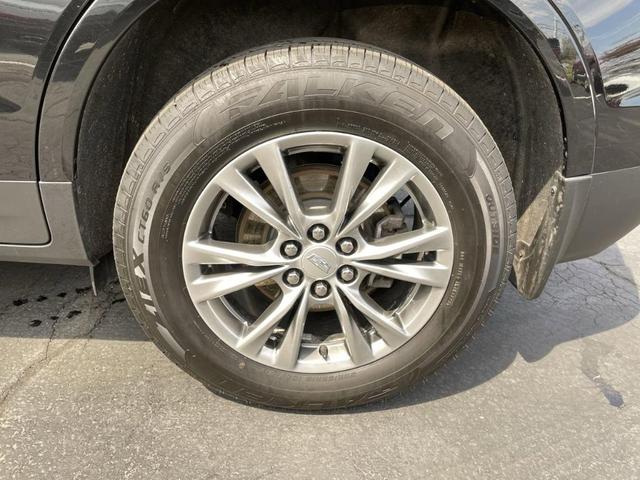 Photo of 2022 Stellar Black Metallic Cadillac XT5