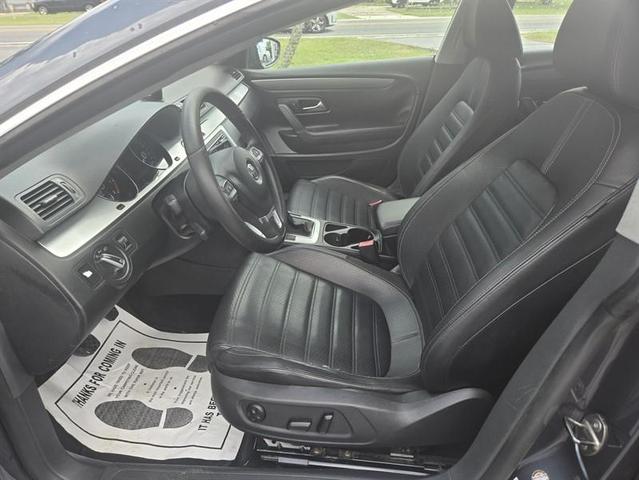 Photo of 2011 Shadow Blue Metallic Volkswagen CC