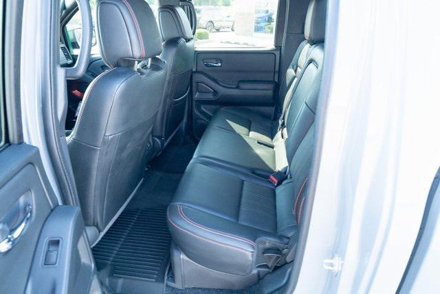 Photo of 2023 Boulder Gray Pearl Nissan Frontier