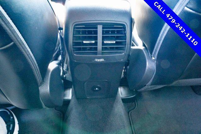 Photo of 2025 Silver Metallic Ford Escape