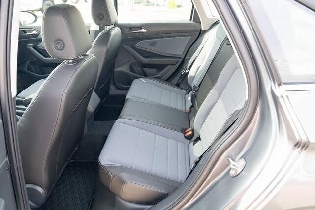 Photo of 2025 Platinum Gray Metallic Volkswagen Jetta