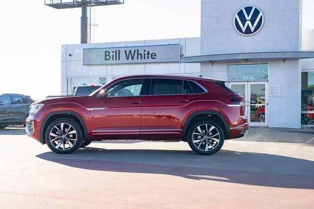 Photo of 2025 Aurora Red Volkswagen Atlas Cross Sport