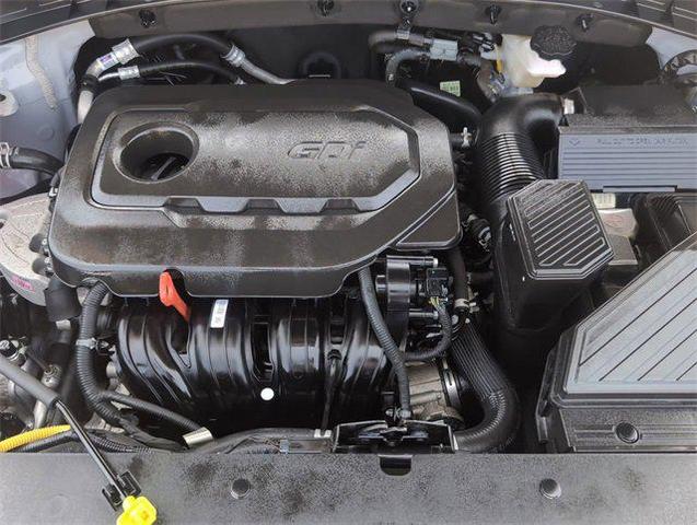 Photo of 2021 Stellar Silver Hyundai TUCSON