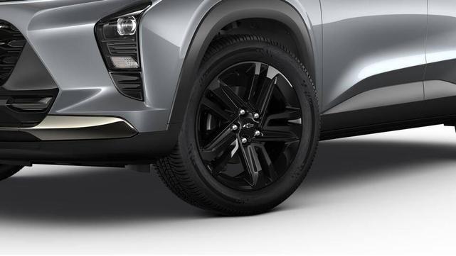 Photo of 2025 Sterling Gray Metallic Chevrolet Trax
