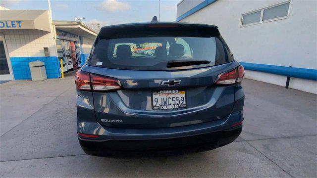 Photo of 2024 Blue Chevrolet Equinox