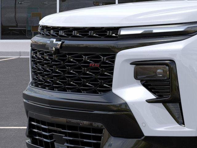 Photo of 2026 Polar White Tricoat Chevrolet Traverse