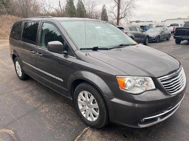 2016 Chrysler Town & Country