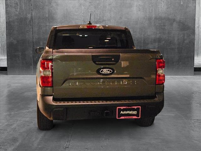 Photo of 2025 Carbonized Gray Metallic Ford Maverick