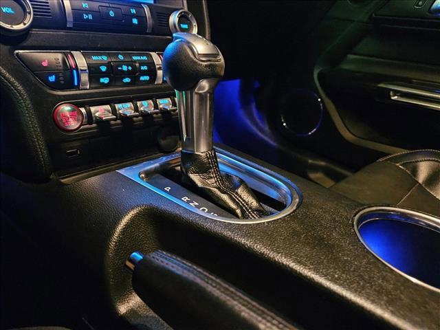 Photo of 2020 Race Red Ford Mustang