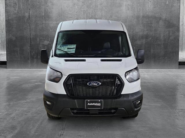 Photo of 2025 Oxford White Ford Transit-250