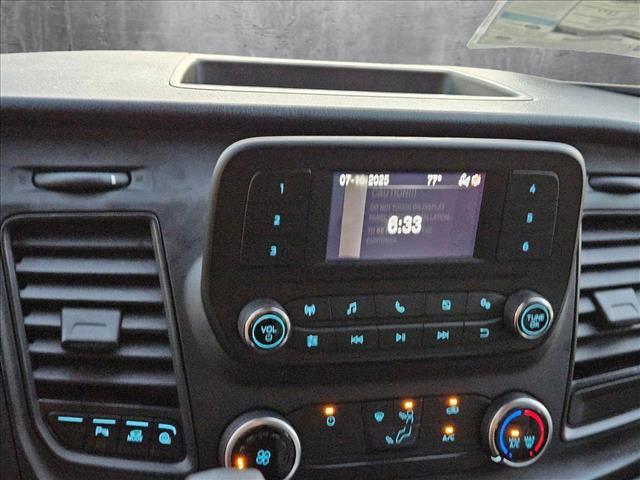 Photo of 2025 Oxford White Ford Transit-150