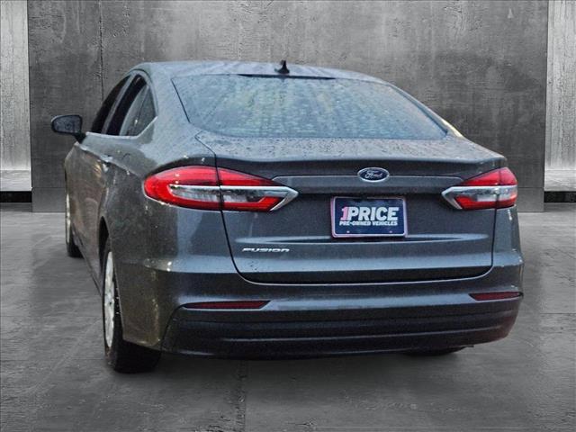 Photo of 2020 Magnetic Metallic Ford Fusion