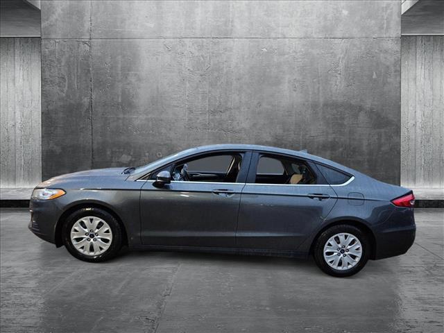 Photo of 2020 Magnetic Metallic Ford Fusion
