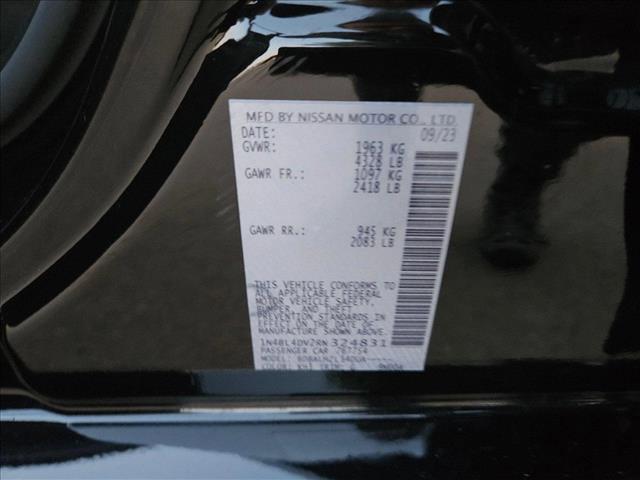 Photo of 2024 Super Black Nissan Altima