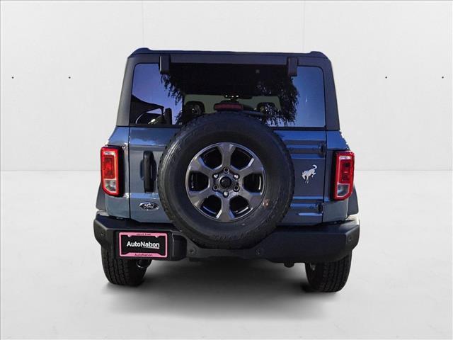 Photo of 2025 Azure Gray Metallic Tri-Coat Ford Bronco